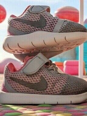 Baby Girls Nike Tennis Shoes Size 5C